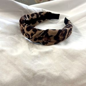 Knotted Leopard Print Headband